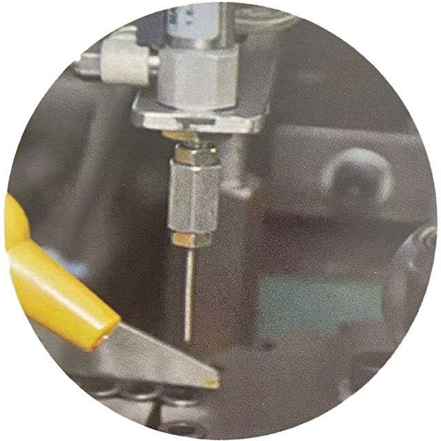 Multifunctional Automatic Two- Spindle Tapping Machine with Gear and Motor for High Productivity Thread Cutting &amp; Rolling