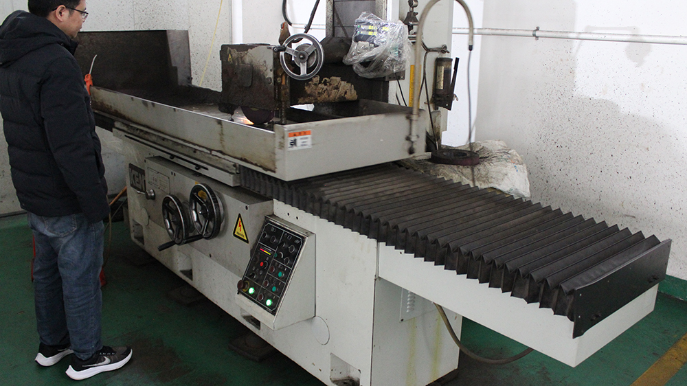 Grinding Machine
