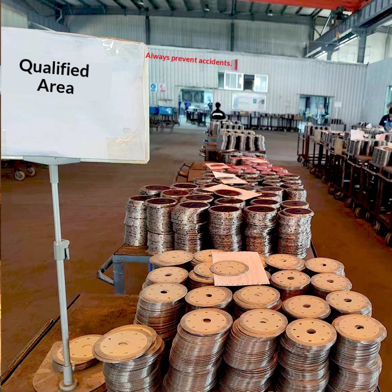 114x20x2mm CrN Coated Sintered Wall Grooving Diamond Tool Saw Blade Reinforced Concrete Marble Cutting Wear-Resistant Durable
