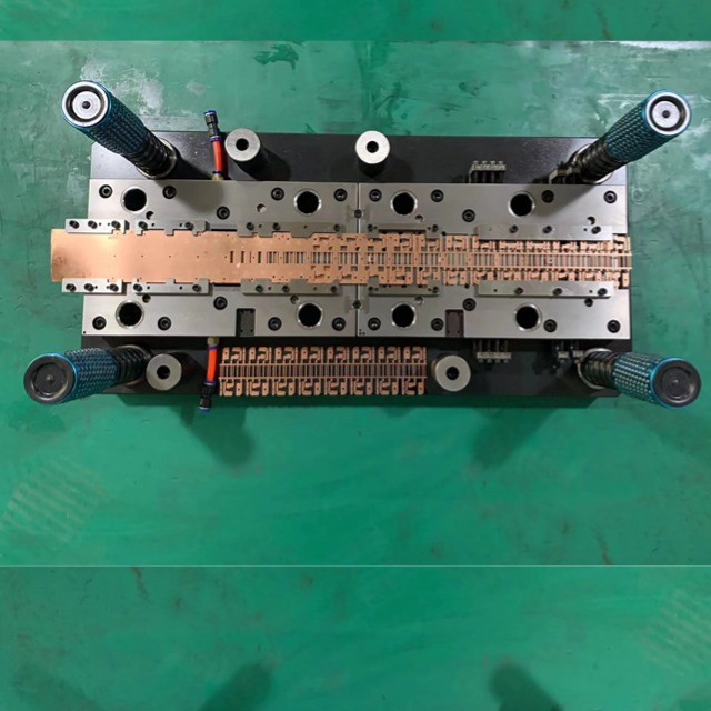 Progressive Metal Stamping Die Set Stainless Steel Punch Die and Deep Drawing Die Machining Services