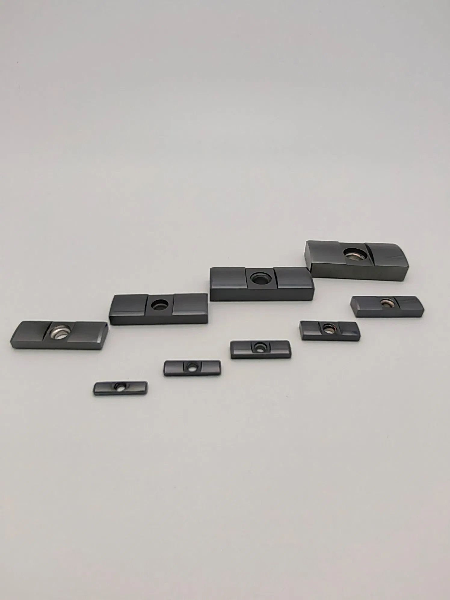 Great Toughness Brazed CNC Inserts Gp10 Solid Carbide Guide Pad for Deep Hole Drilling