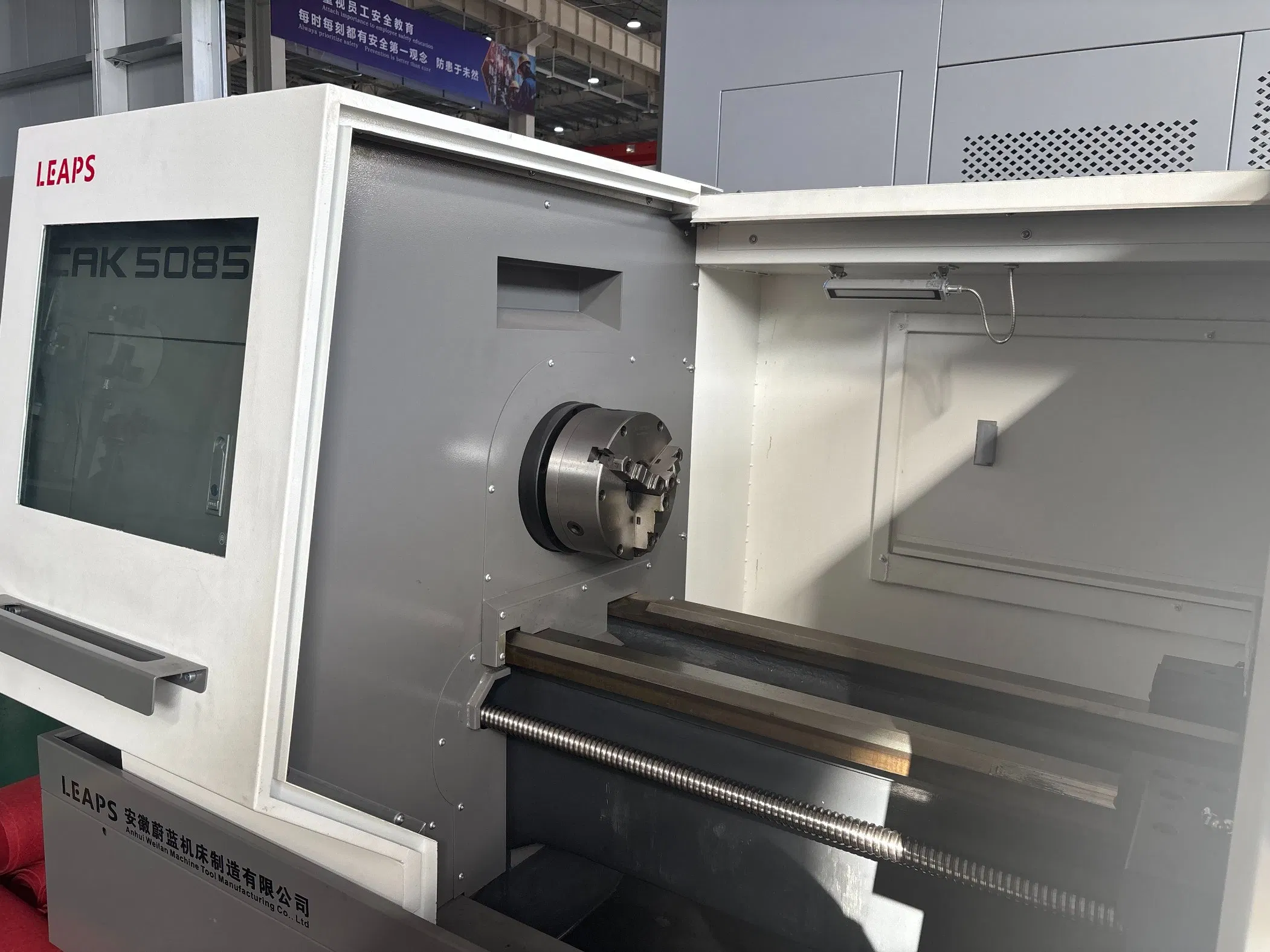 Precision CNC Lathe: Perfect for Aerospace Components with Tight Tolerance Requirements