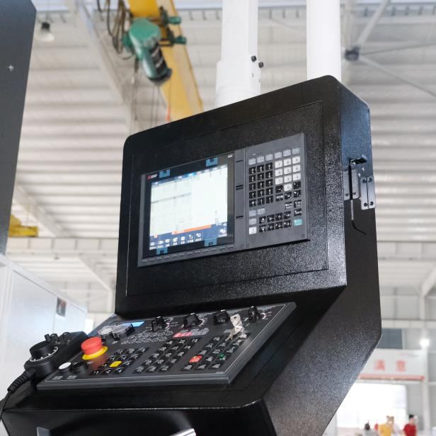 Mitsubishi CNC system M80V