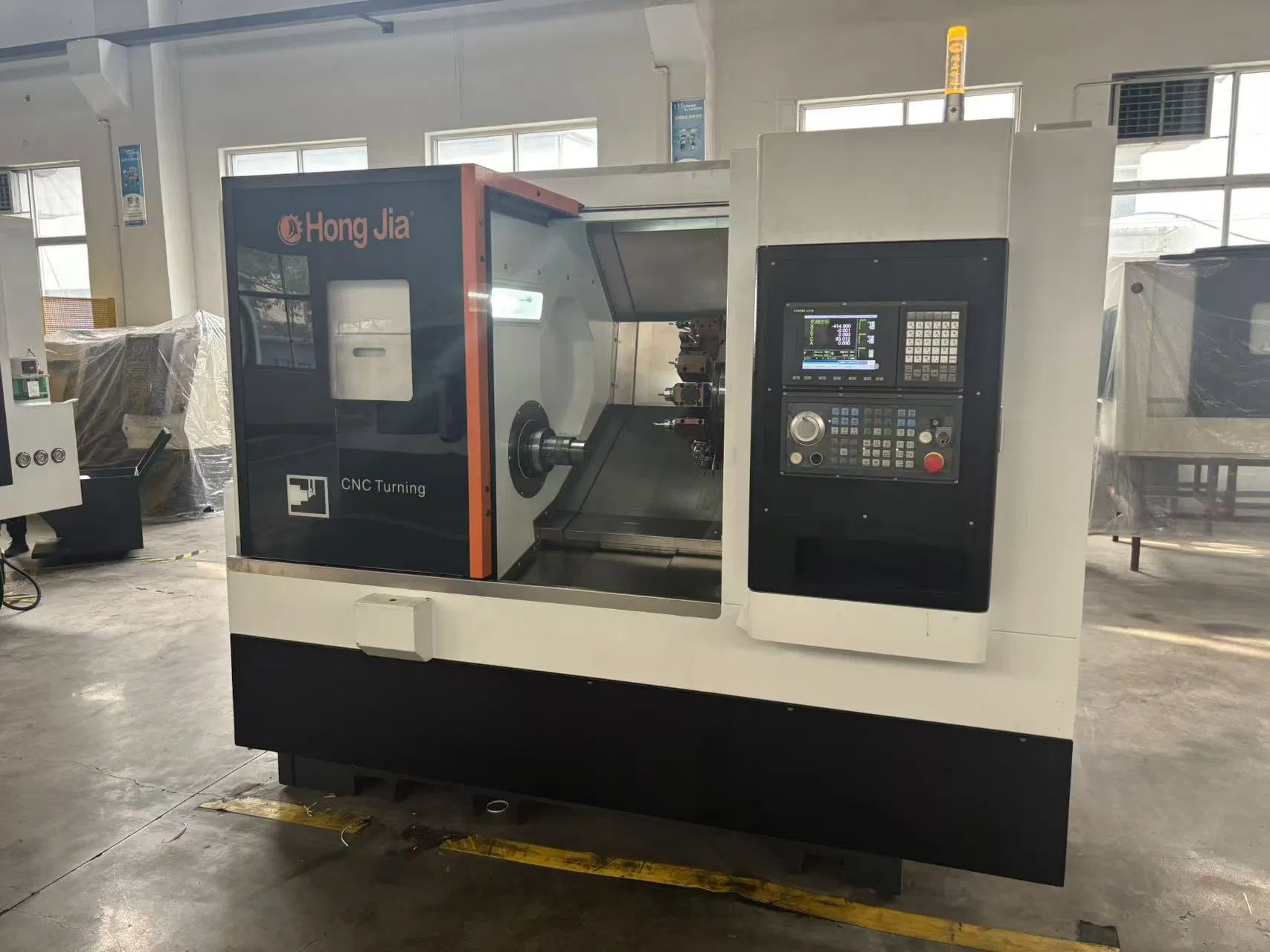 Precision Vertical Milling Center Featuring Taiwan Syntec Control System