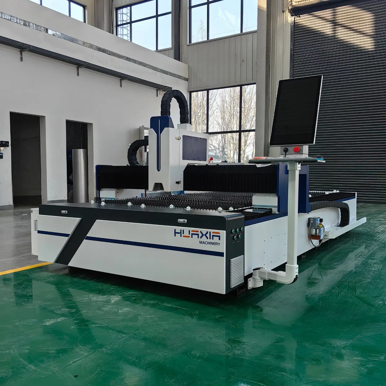6000W CNC Fiber Laser Cutting System for Heavy Duty Metal Processing Industrial Manufacturing of Steel Plates and Structural Components