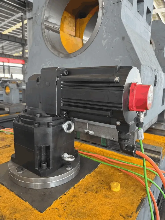 Servo Motor