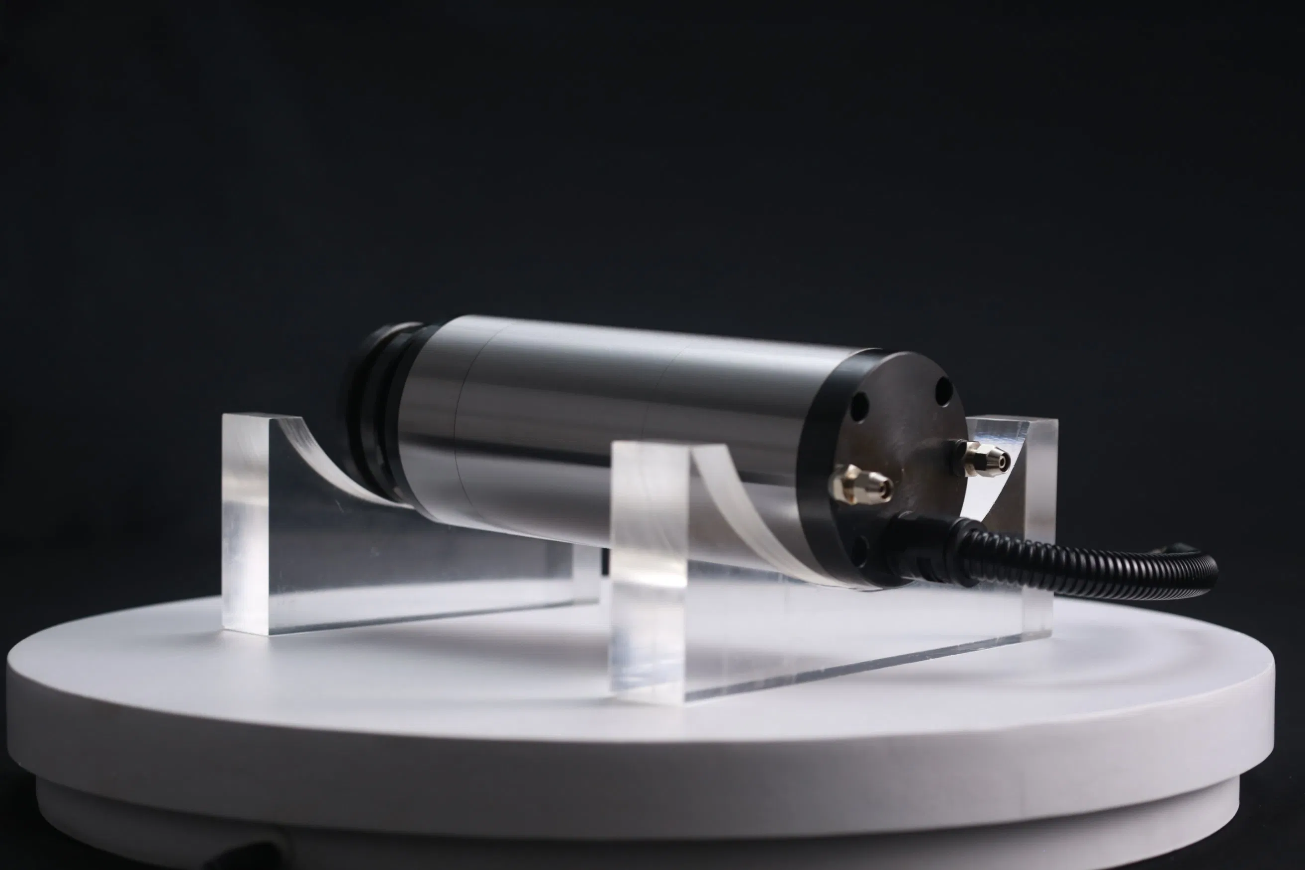 China Designer and Manufacturer of a Broad Range of Advanced High Speed Grinding Spindle Systems 120MD75y3.5