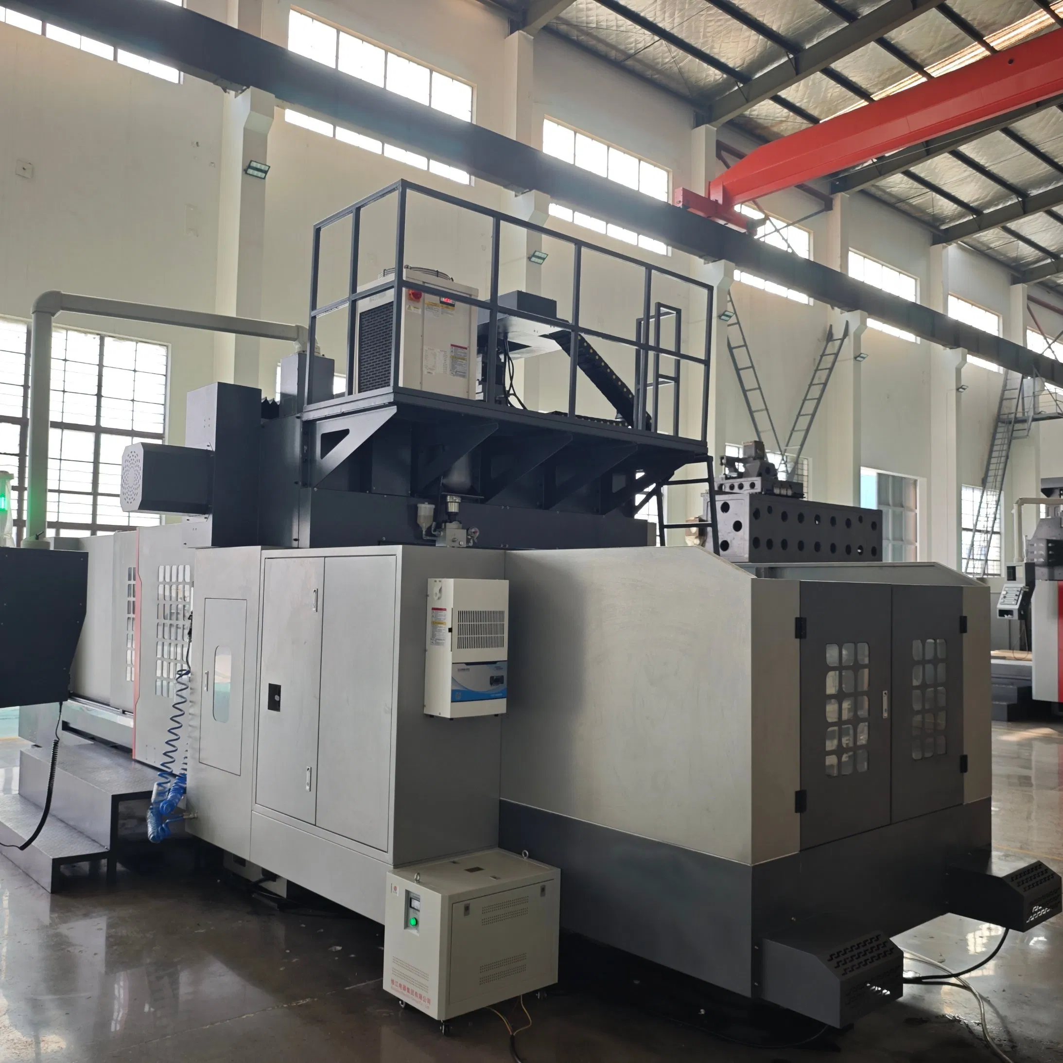 Industrial Grade High Precision CNC Vertical Gantry Machining Center Pm-3027L for Aerospace Automotive Mold Military Energy Part Processing