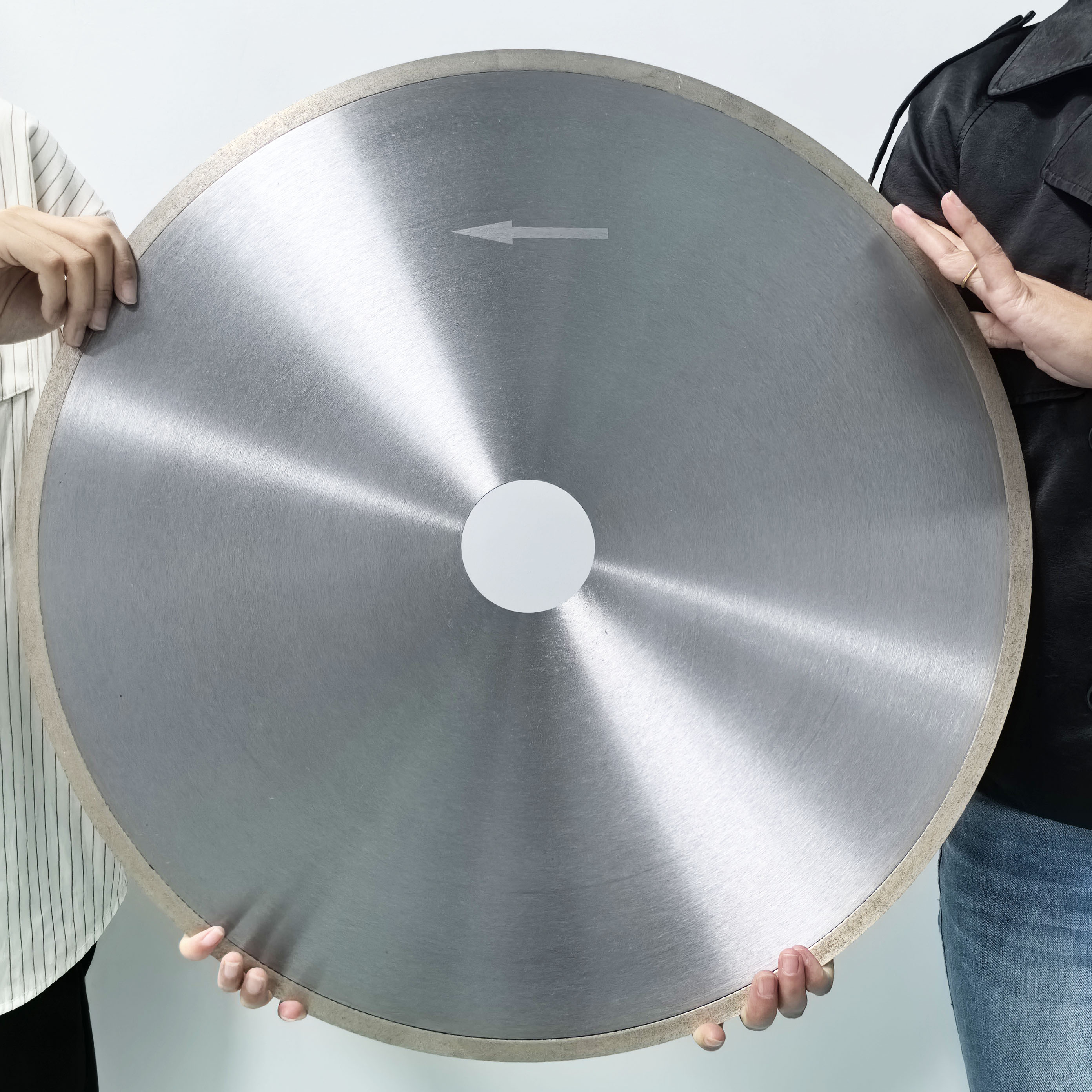 Factory Price Industrial Grade Ti-coated Diamond Cutting Disc Blade 6in Diameter for Tile Marble Granite Stone Dekton