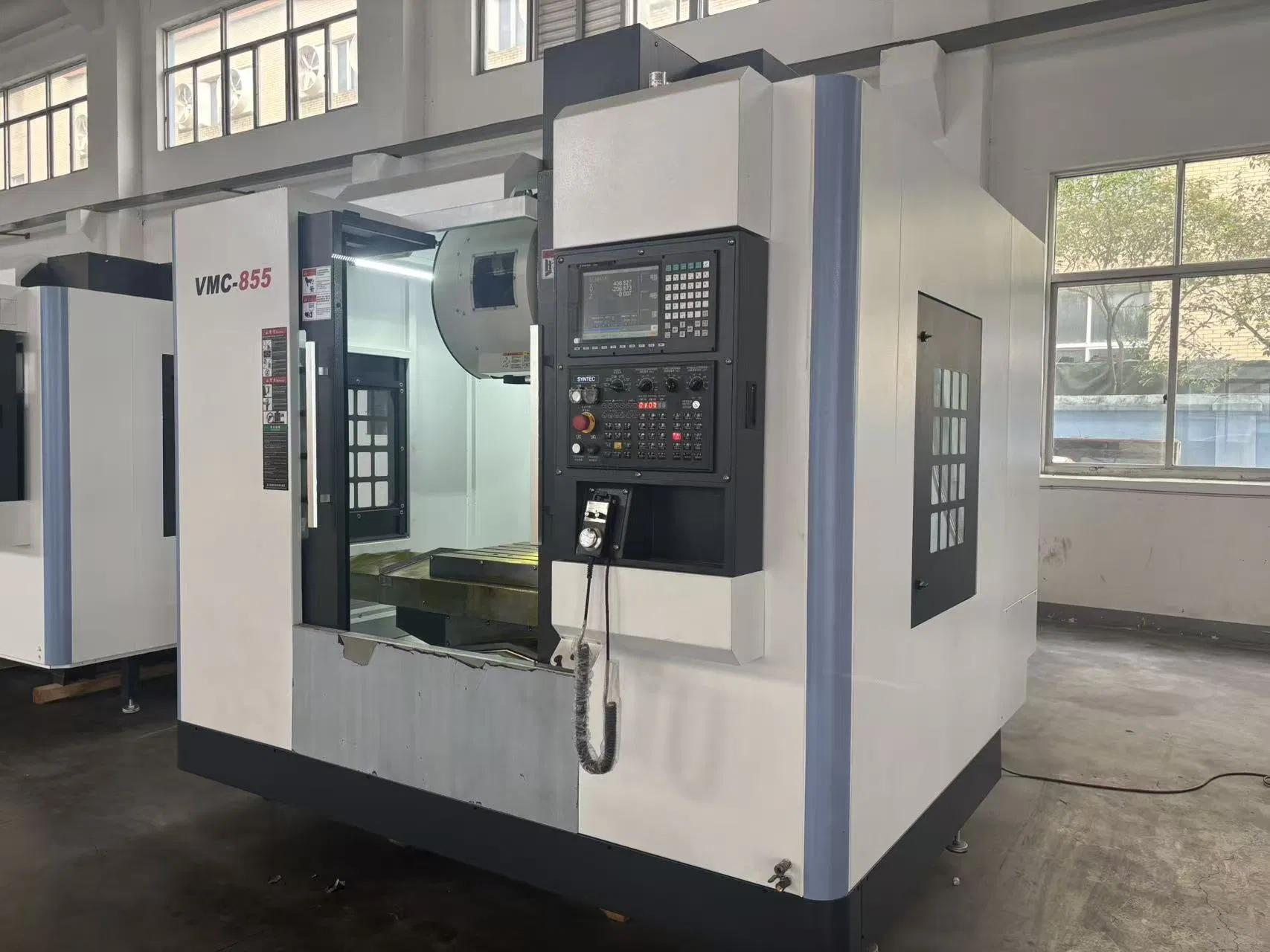 Precision Vertical Milling Center Featuring Taiwan Syntec Control System