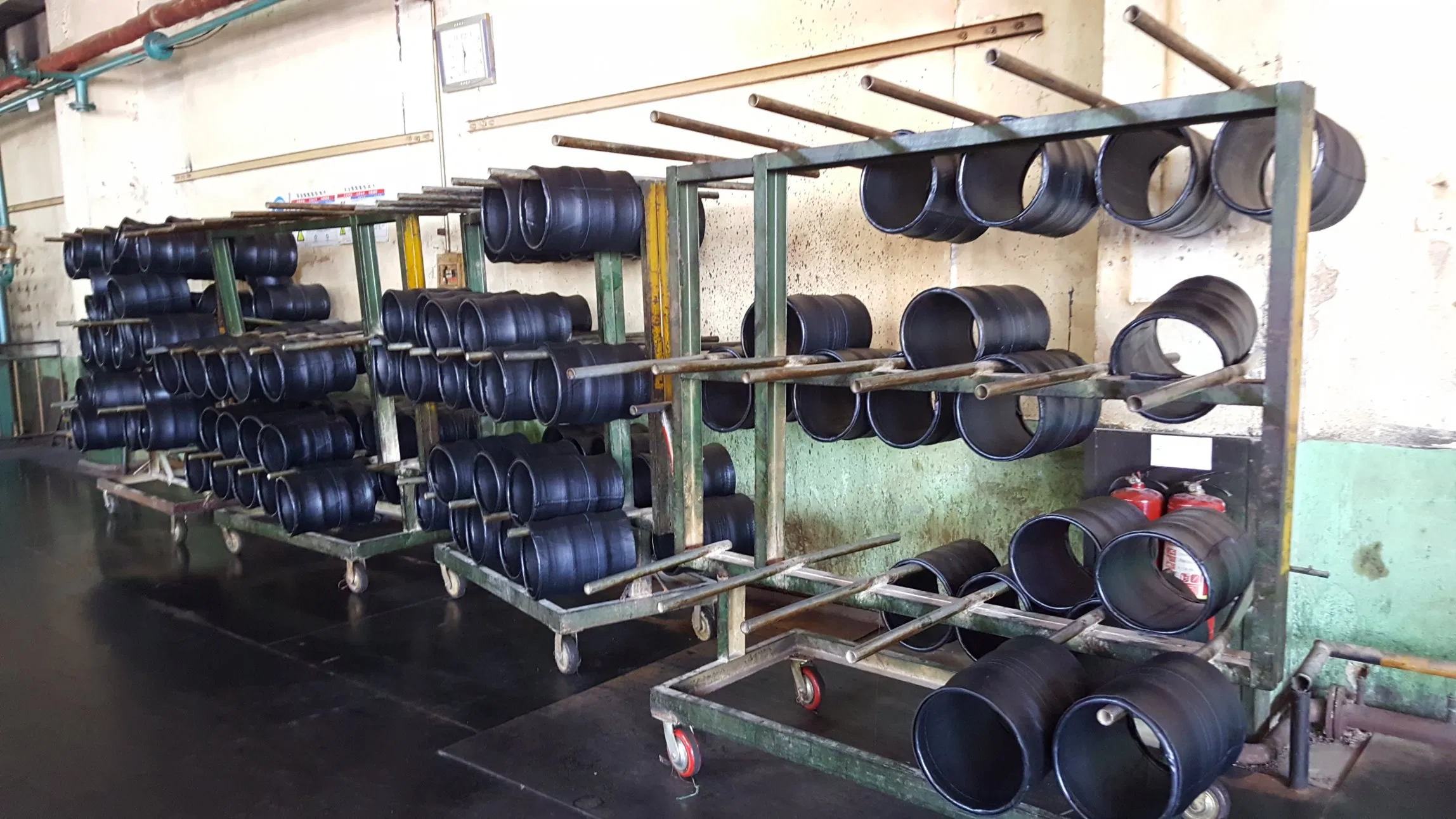 High Quality Lawnmower, Golf Cart, Scooter, Motor Cross, ATV Tyre with 13X6.00-8, 13*500-6