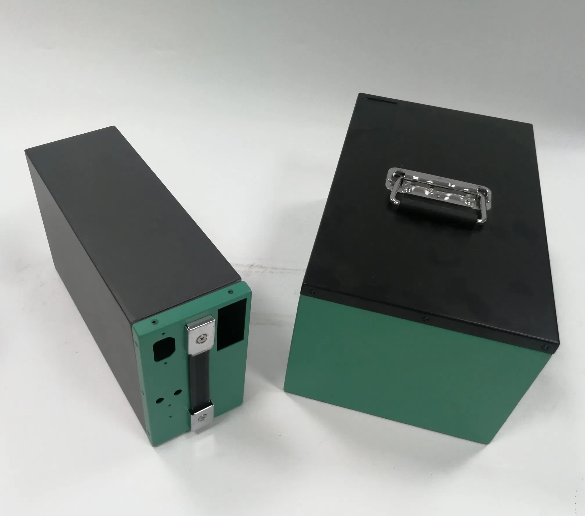 12.8V 100ah SLA LiFePO4 Batteries with Bluetooth APP for Golf Cart/Marine/Solar Storage