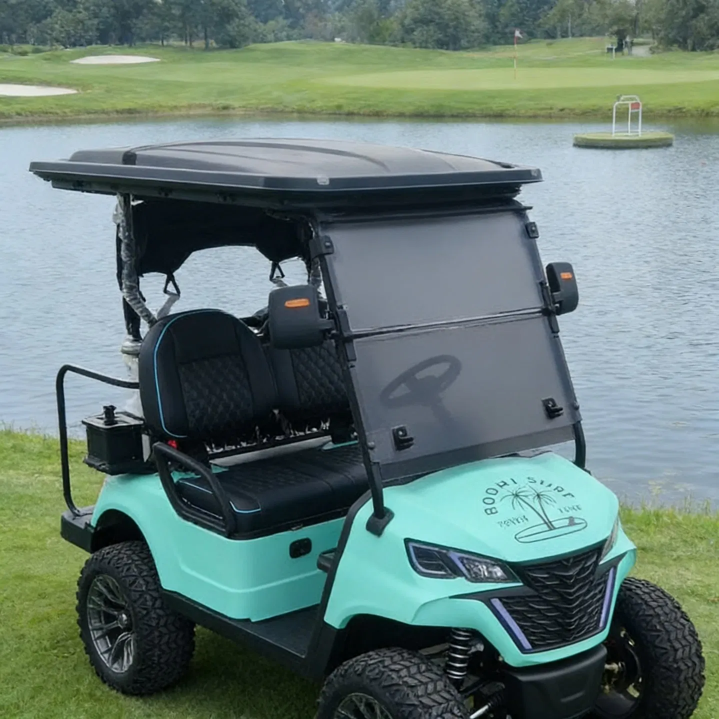 Luxury 4 Passenger Electric Golf Cart for Club &amp; VIP Transportation