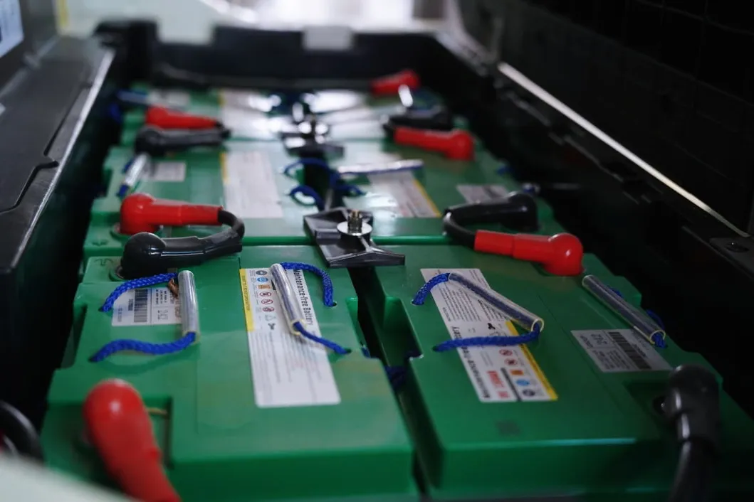 Maintenance-Free Battery