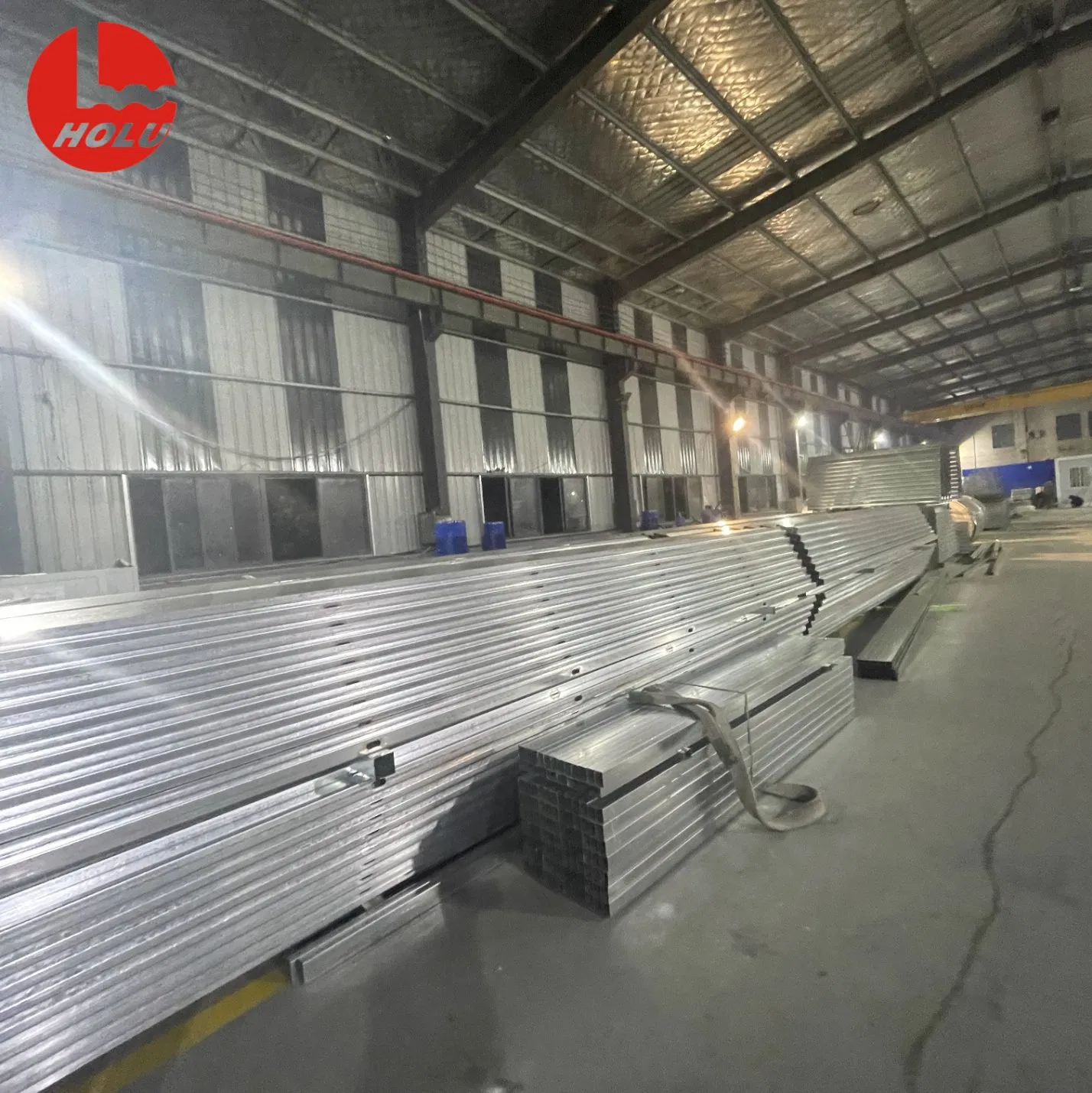 Prefabricated Space Capsule Steel Container House for Outdoor Workshops Apartments Spaces