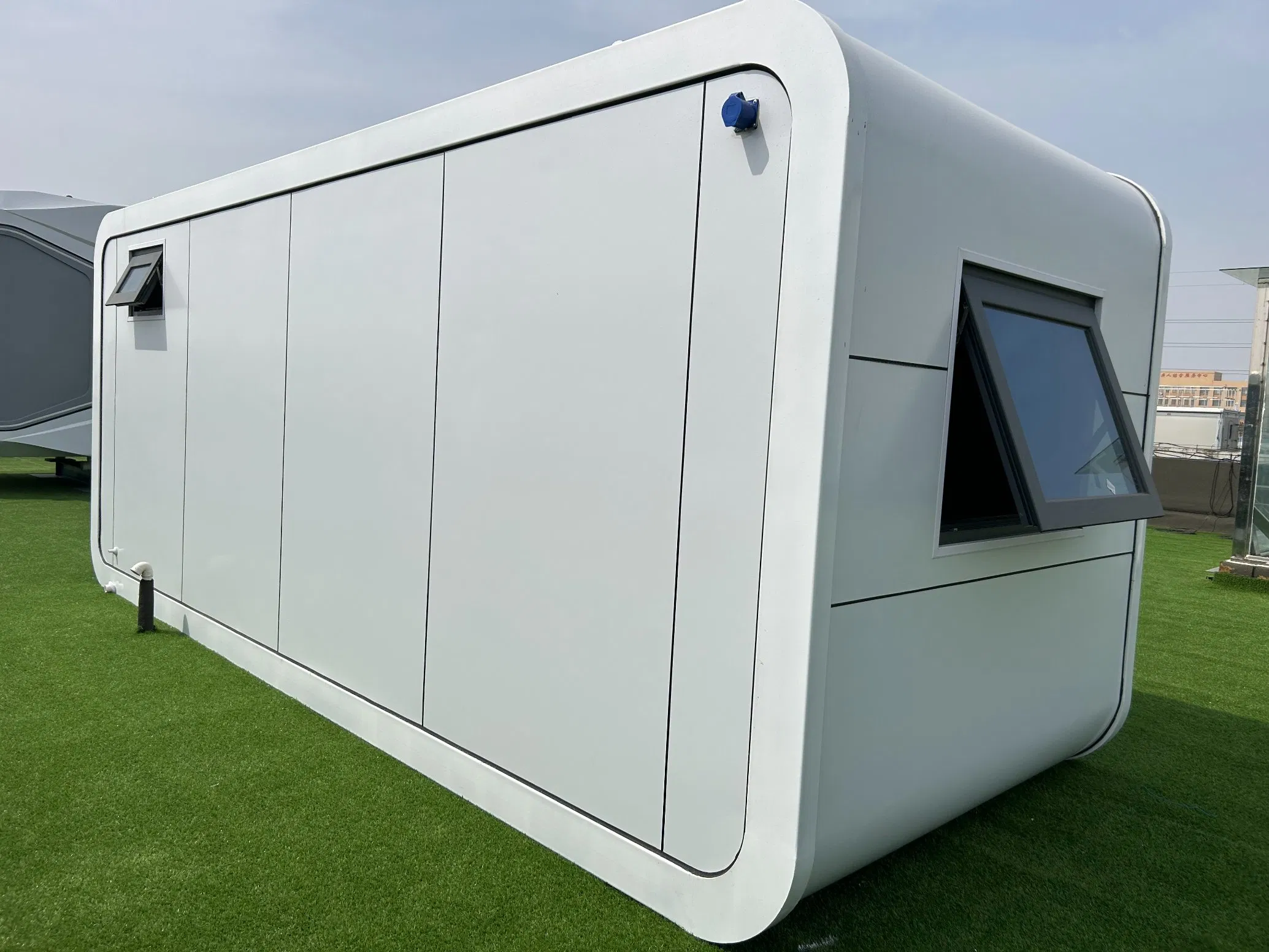 Modern Steel Frame Prefabricated Expandable Container Tiny Vacation Casas Prefab Home