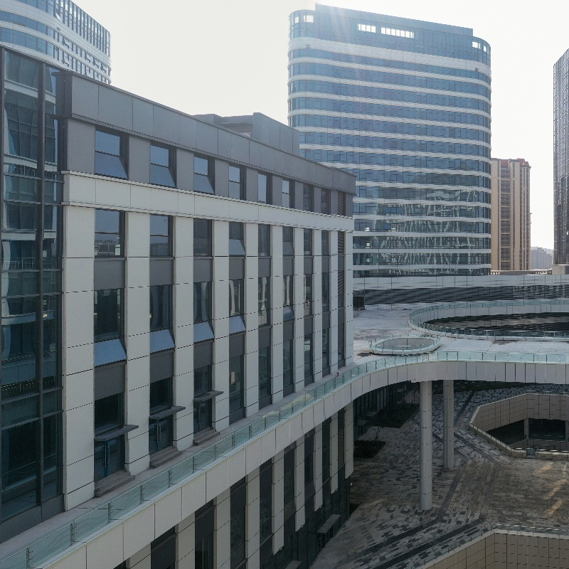 New Design Steel Structure Glass Exhibit Hall with High Quality