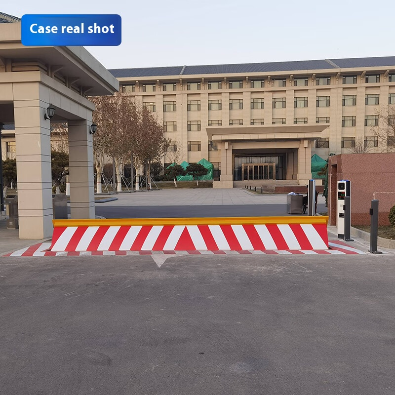 Fire Station Tire Barrier for Secure Truck Parking Solutions