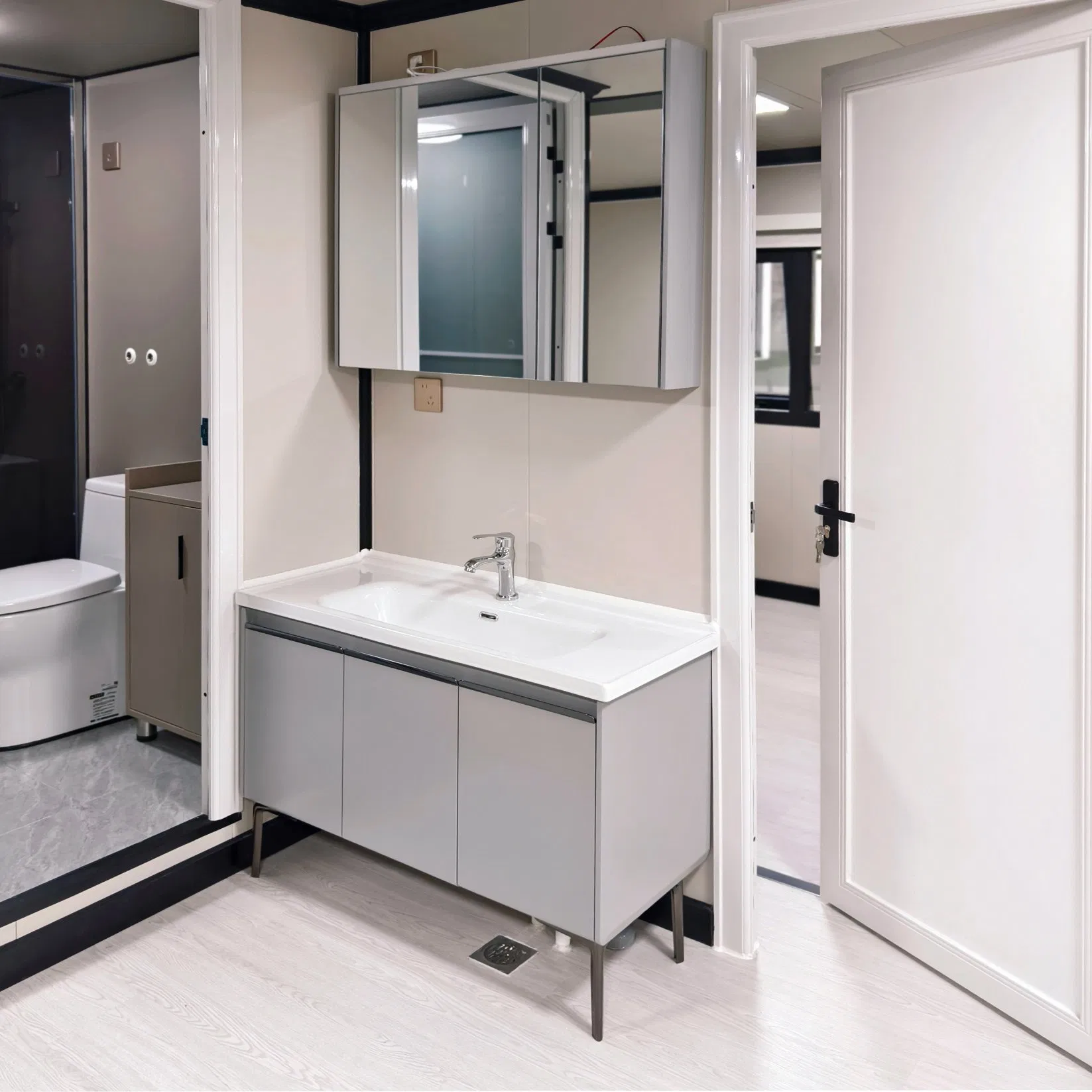 Expandable Modular House Bolt-Together System for Family Additions Tiny Foldable Container House