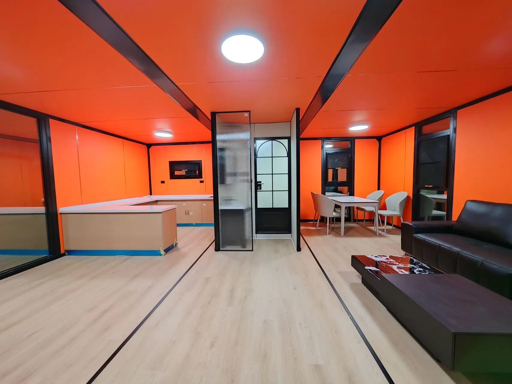 Chinese Integrated Expandable Container House for Office Spaces