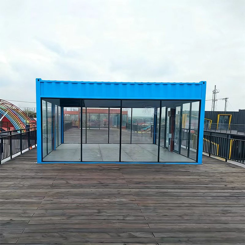 Versatile Custom Container-Structured Houses for Coffee Bars &amp; Breakfast Stores