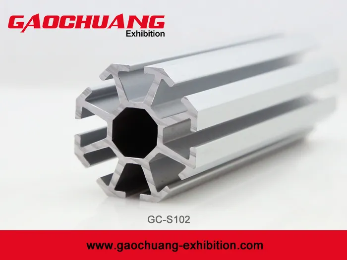 Showcase Upright Extrusion 1