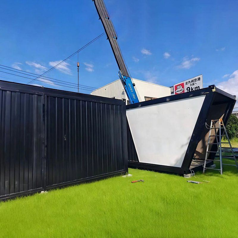 Creative Prefab Container Homes with Flexible Layouts for Cafes and Retail Use