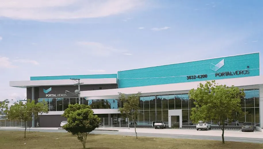 Exhibit Hall Detail 2