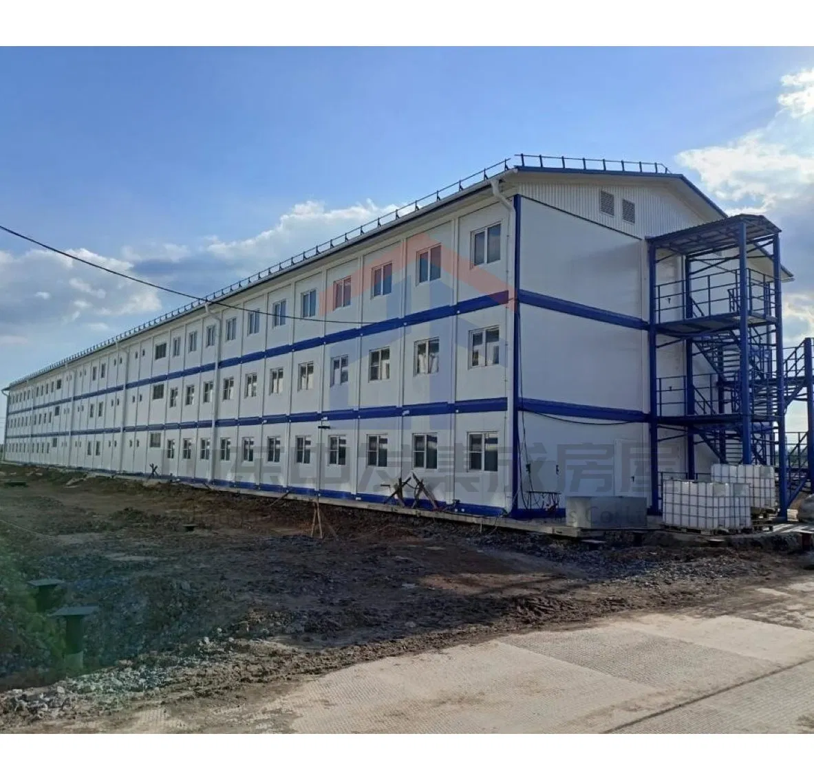 Tiny Living Luxury Prefab Modular Steel Prefabricated Prefab Container House Temporary Building Office Project Housing Camp Building