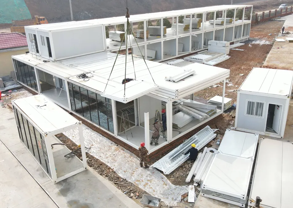 Folding House Outside