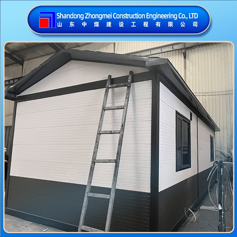 Prefab Shipping Container Restaurant with Ventilation and Fireproof Panels