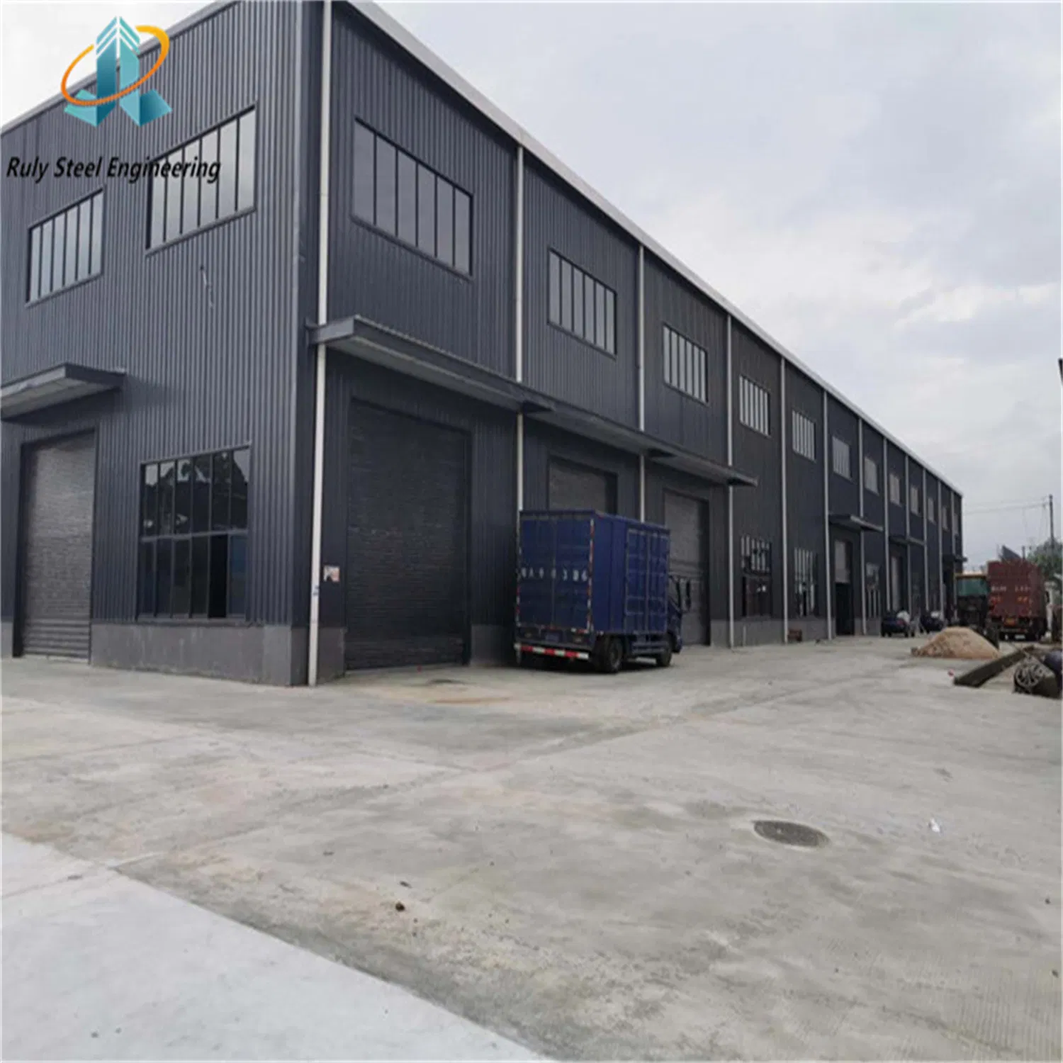 Taller metálico prefabricado de estructura de acero industrial personalizado a bajo precio en China