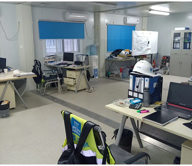 Oficina portátil fácil de instalar y plegable para uso temporal en áreas de construcción