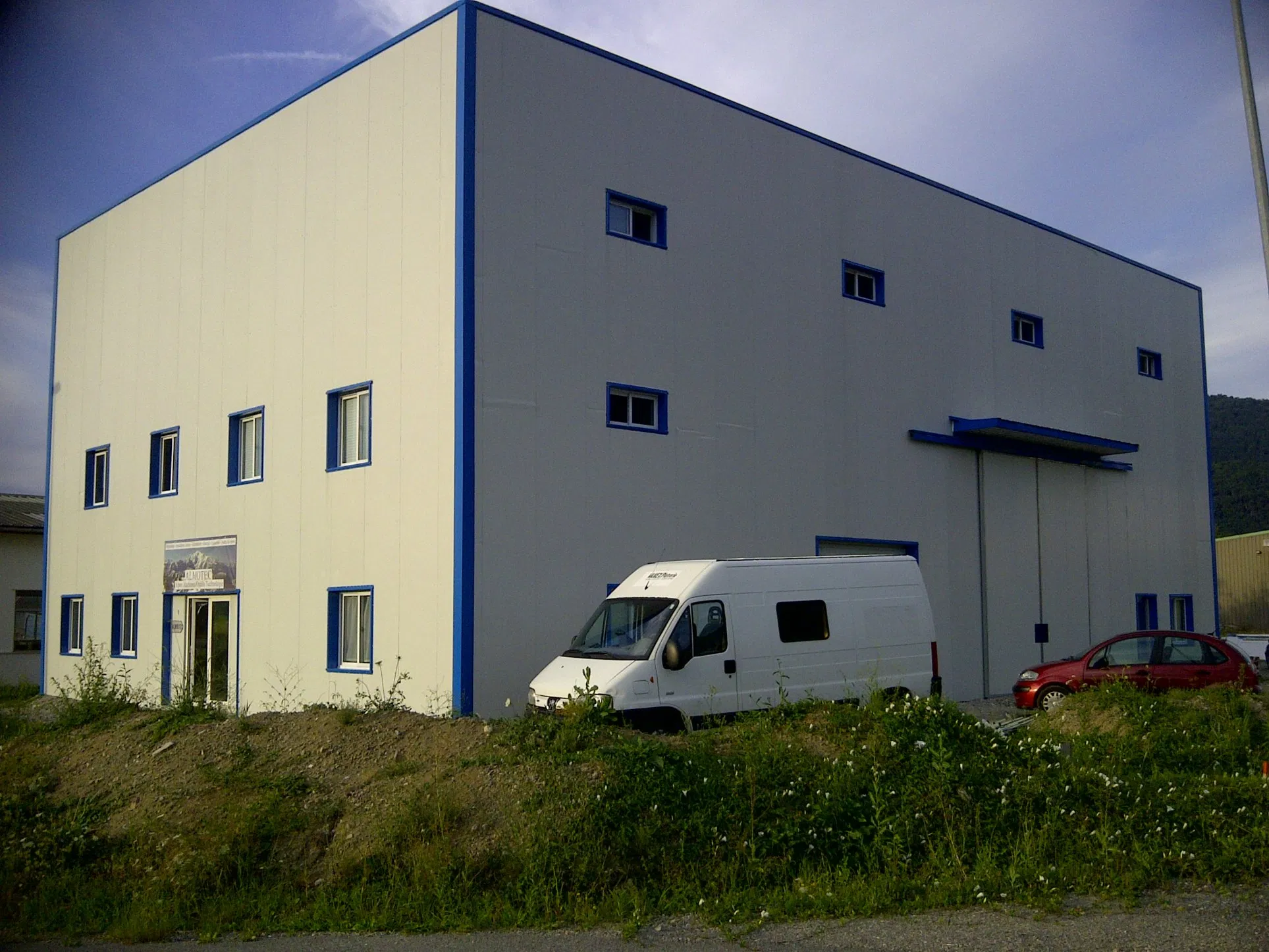 Estructura de acero prefabricada, almacén, edificio comercial e industrial, materiales de construcción metálicos, marco, taller prefabricado, estructura de acero ligera