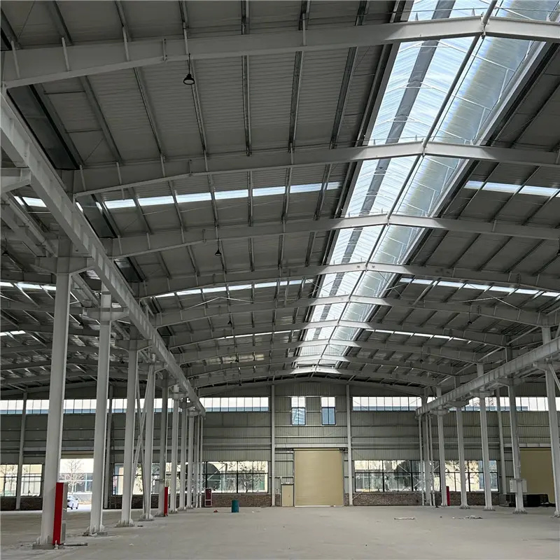 Estructuras de acero prefabricadas de marco portal de acero ligero, diseño personalizado claro, construcción rápida y larga vida útil