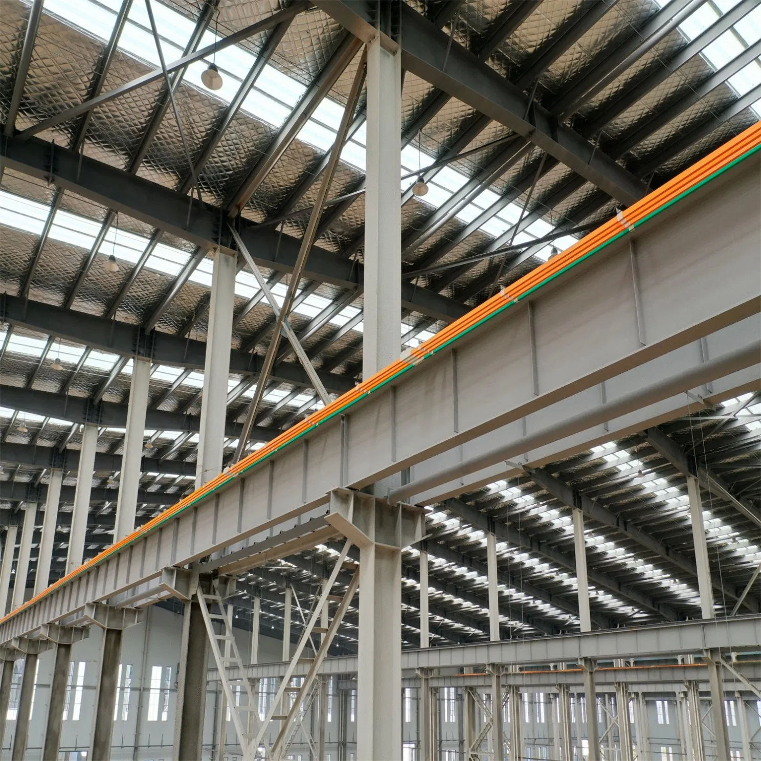 Edificio de estructura de acero pesado certificado CE, taller y almacén industrial prefabricado de la UE