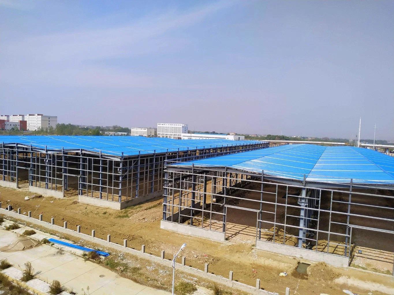 Estructura de acero ligero de marco portal para la construcción de fábricas y almacenes con grúa (KXD-SSW8)