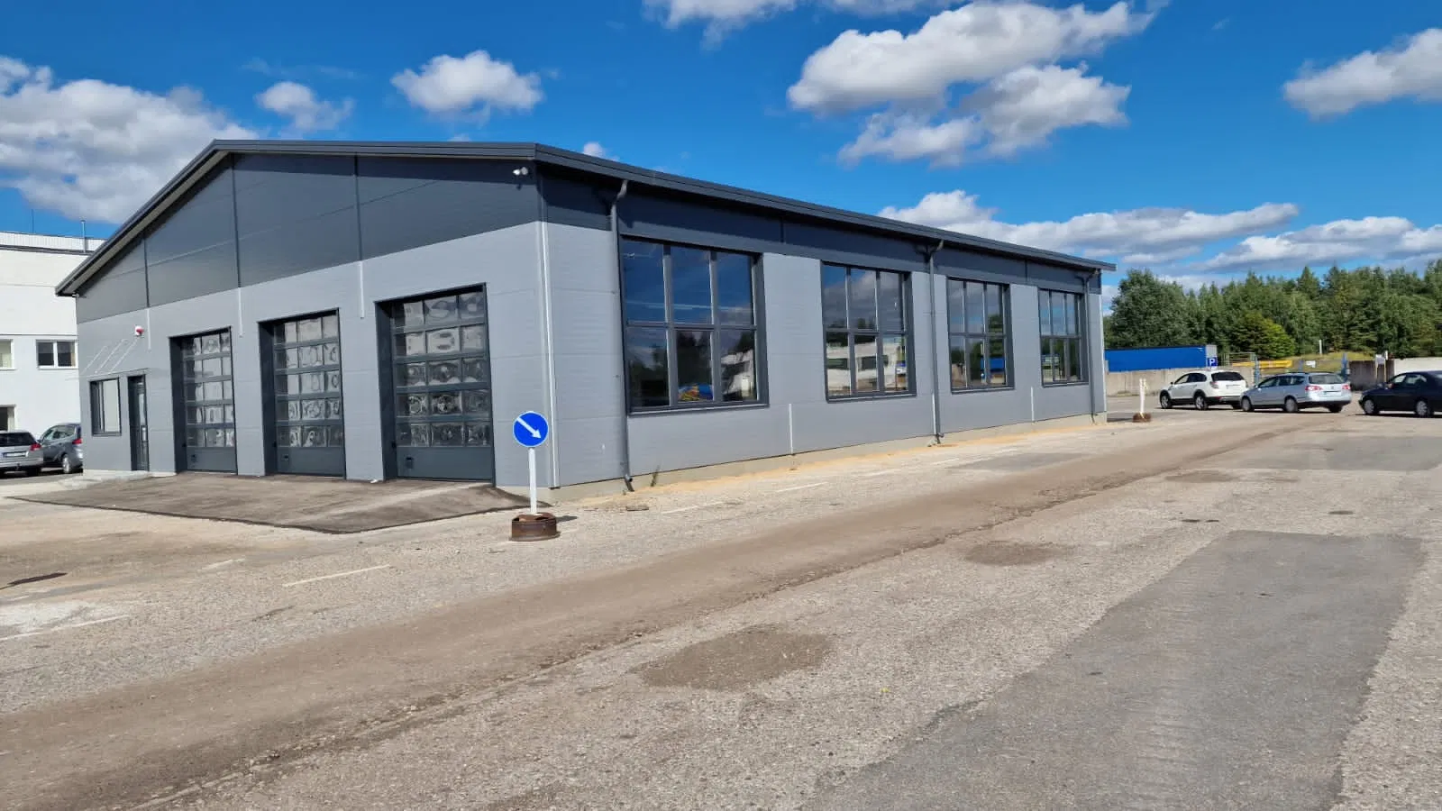 Estructura de acero ligero para almacén y taller con certificación de ventilación