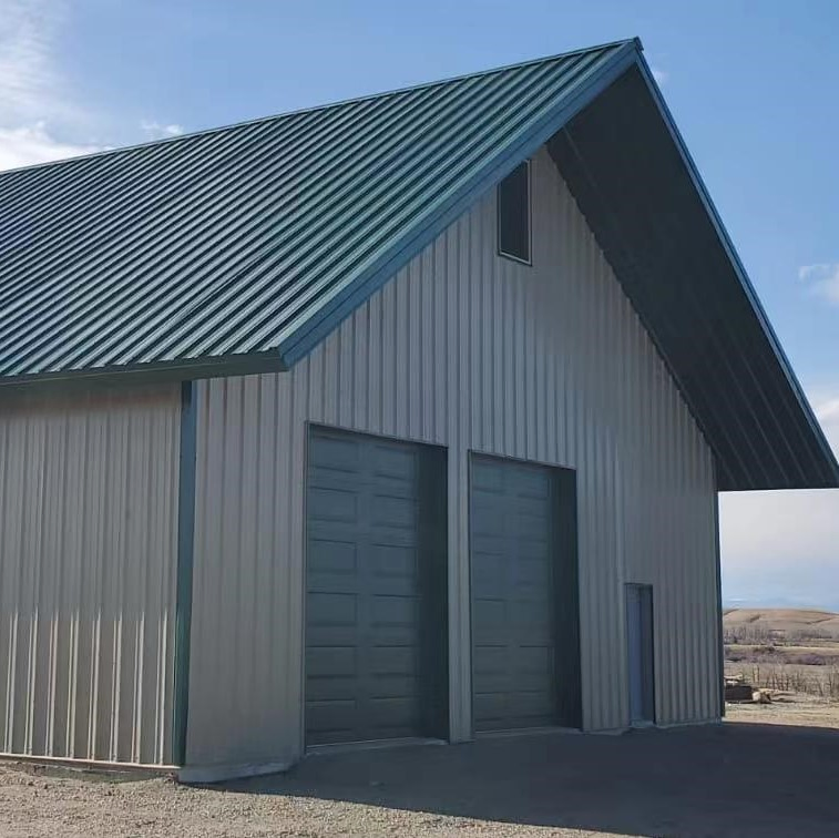 Edificios modernos comerciales, edificio prefabricado, casa prefabricada, edificio de estilo granja con estructura de acero ligero, cobertizos, industria, almacén de estructura de acero