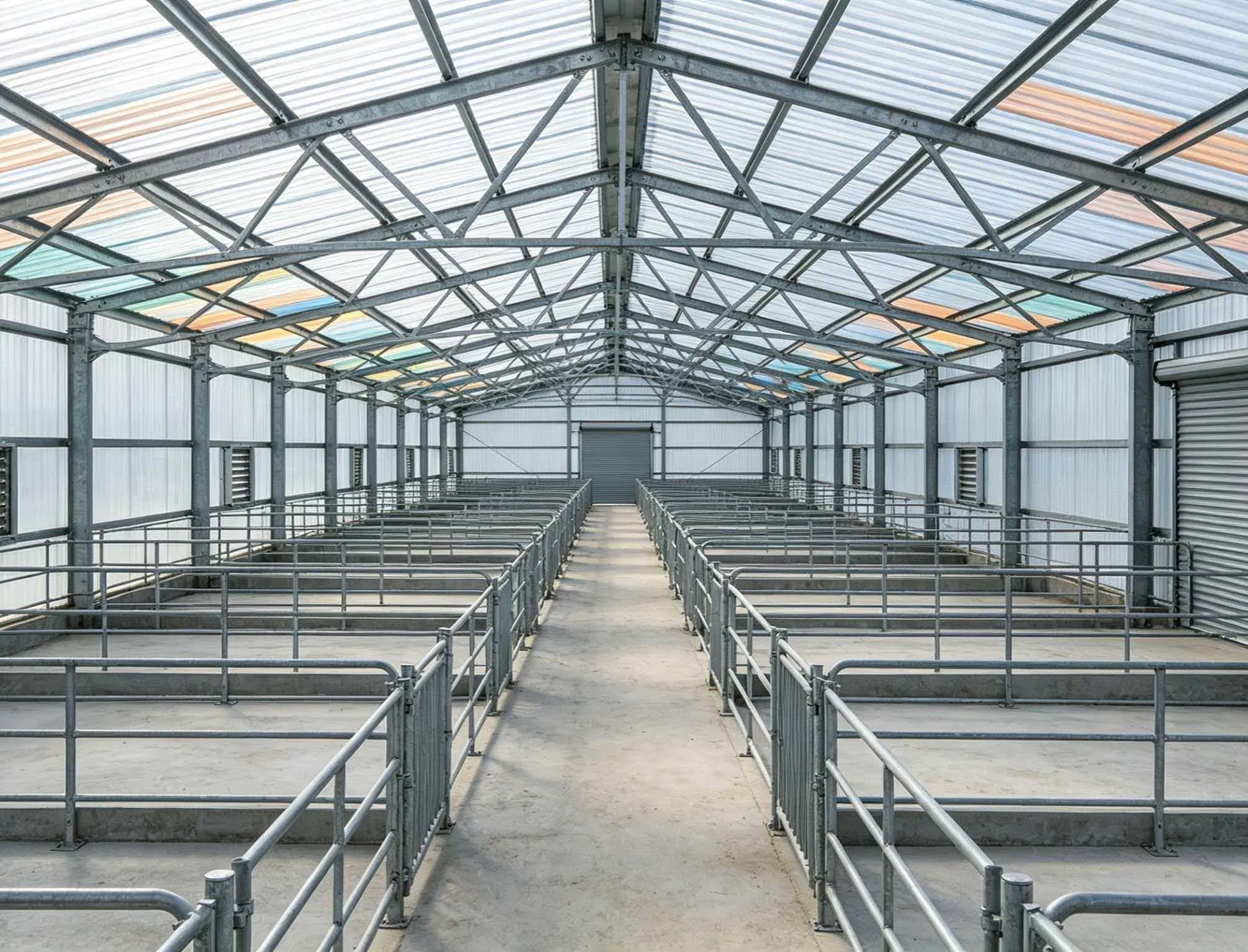 Sistema de Mantenimiento y Sistema de Mantenimiento Sostenible para Edificios de Vacas Prefabricados de Tubo de Acero Galvanizado invernadero