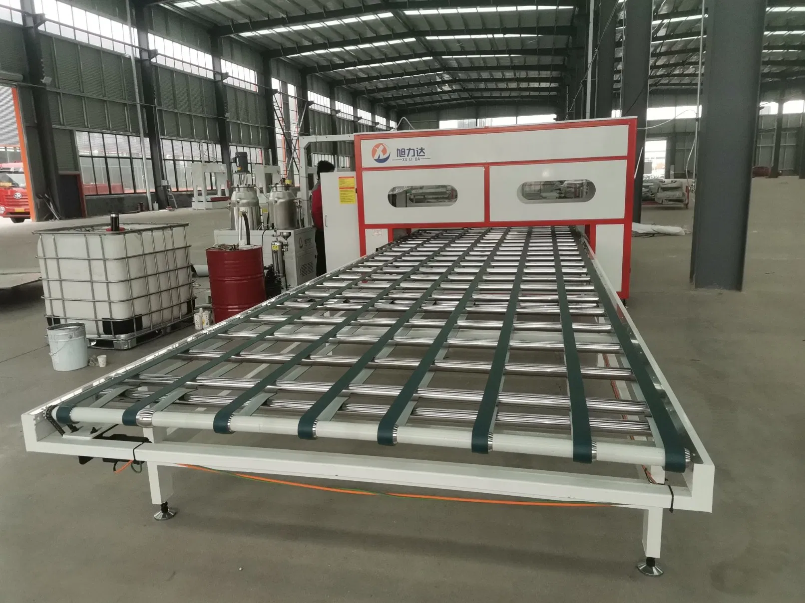 Sistema Automático de Proporción de Alta Eficiencia para Paneles de Conductos de Aire de MGO y Paneles Sándwich de Aluminio
