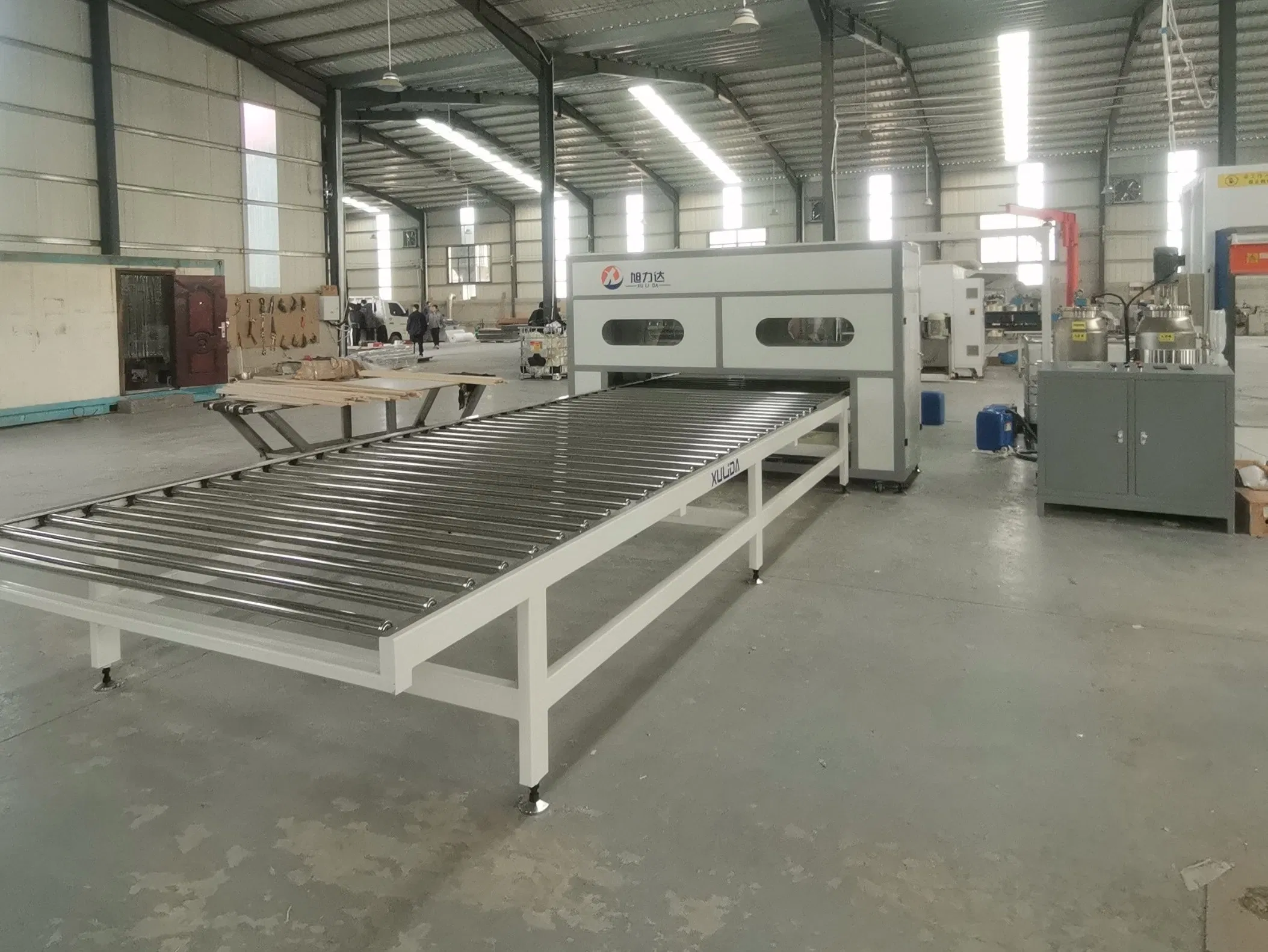 Sistema Automático de Proporción de Alta Eficiencia para Paneles de Conductos de Aire de MGO y Paneles Sándwich de Aluminio