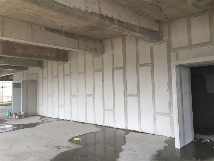 Panel de cemento sándwich estructural