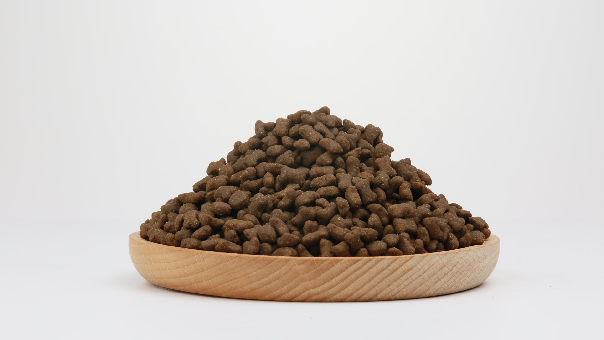 Control de calidad en la fábrica de alimentos para mascotas Hebei CareBite