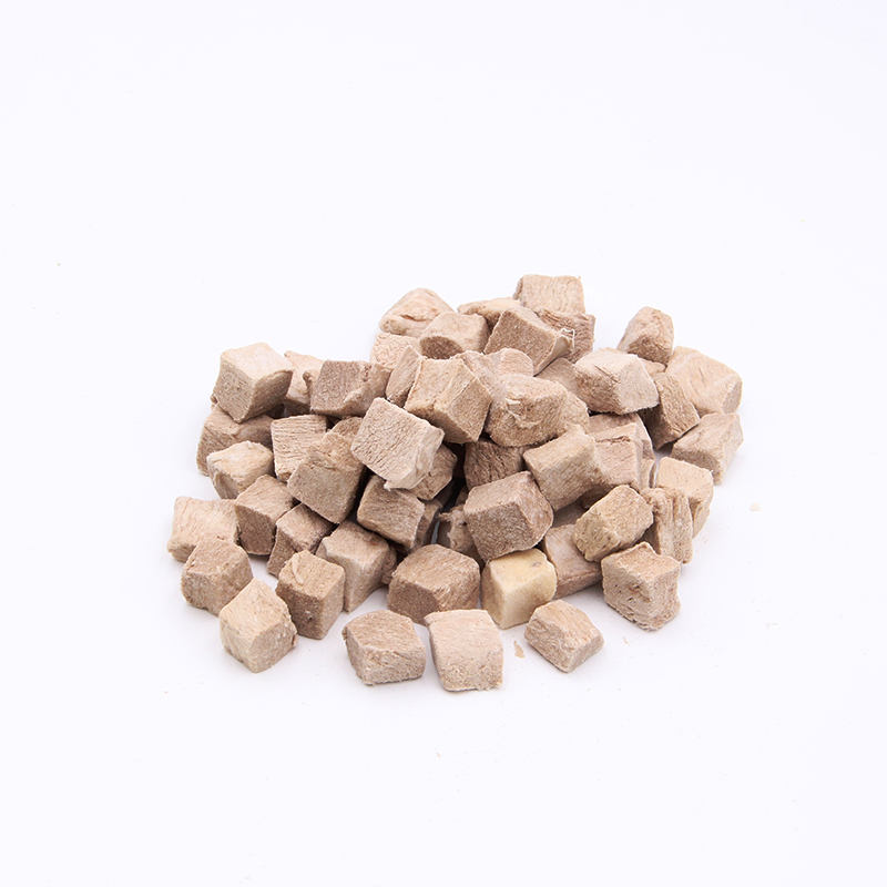 Super Calcio Alta Proteína Nutrición Entrenamiento Perro Congelado Seco Pollo Hueso Crudo Carne Pellets Comida Mascota Golosina Perro Snack Gato