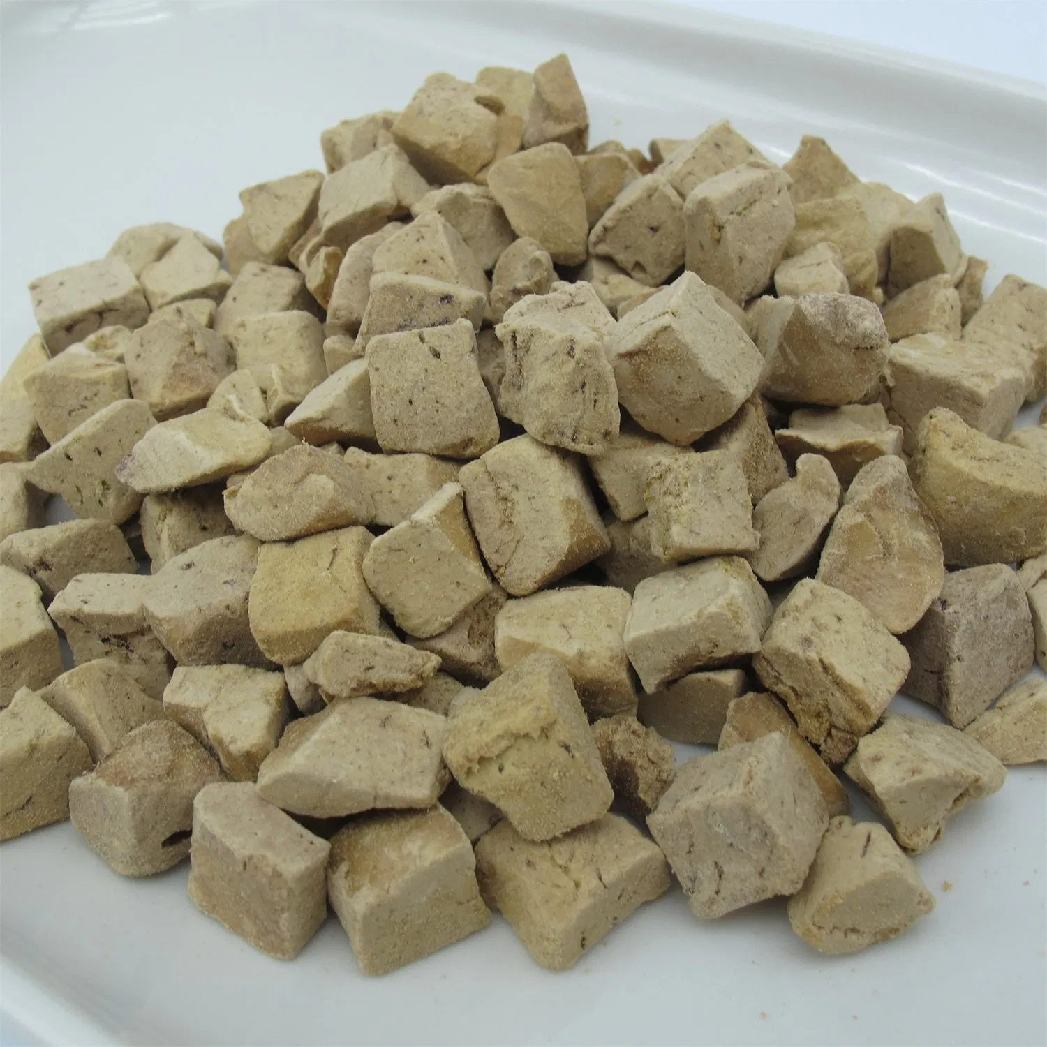 Mejor venta de gránulos de hígado de res liofilizado de alta proteína de grado alimenticio, comida para gatos, golosinas para mascotas, bocadillos para perros