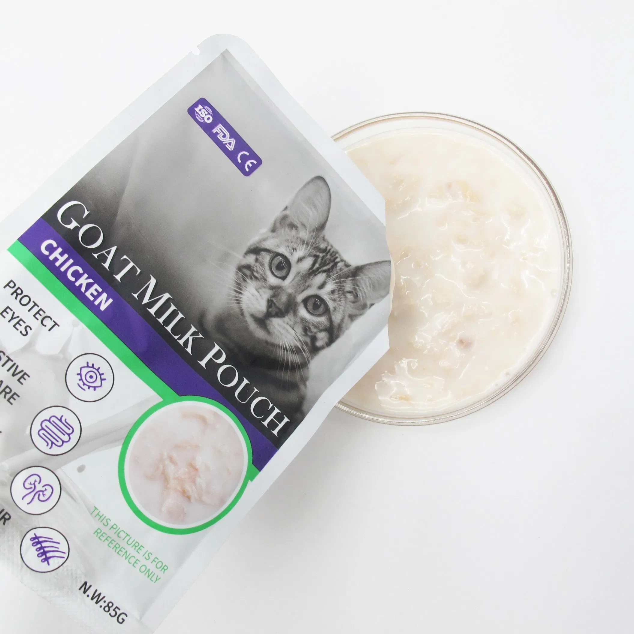 Precio de fábrica Suministro de productos para mascotas Sopa de leche de pollo, conejo y cabra Puré de golosinas suaves para mascotas Snack líquido húmedo para gatitos Barra líquida golosinas lamedoras para gatos