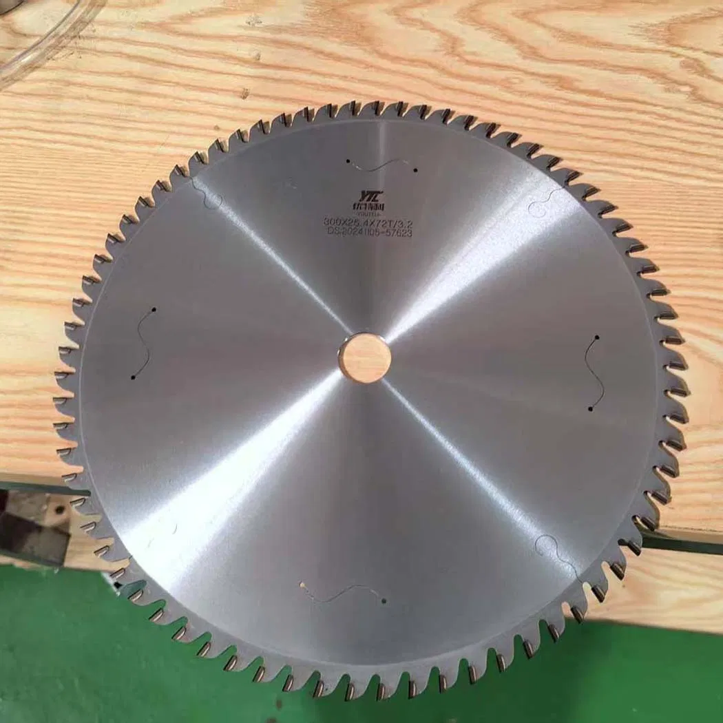 Discos de sierra circular de diamante cerámico para corte de suelo, siendo un tipo de corte en seco y aplicable a herramientas manuales
