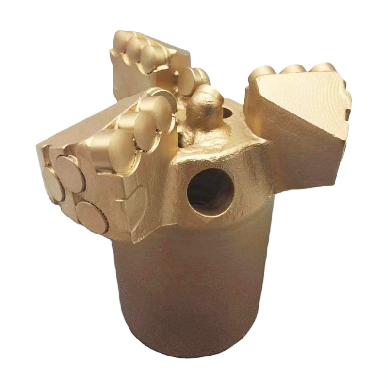 Broca de diamante cóncava de tres cuchillas para perforación de pozos de agua