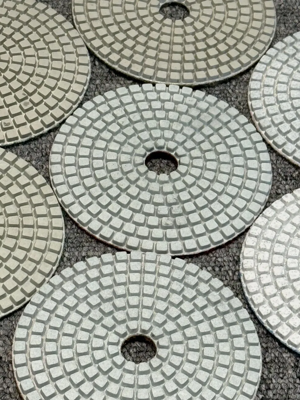 Discos de pulido de diamante premium para acabado de piedra y concreto en Brasil